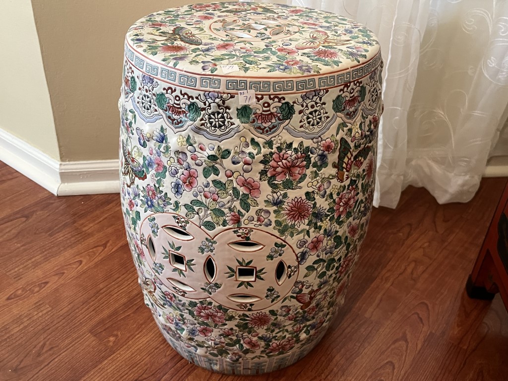 Chinese Barrel Garden Seat